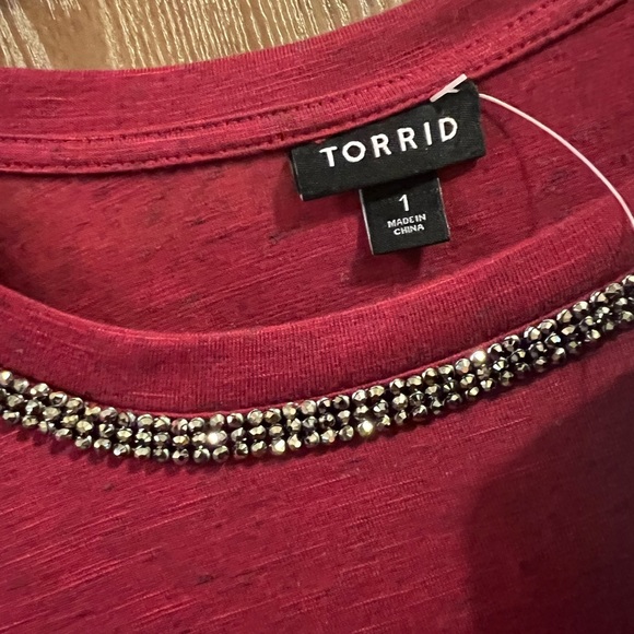 NWT, Torrid Beet Red Short-sleeved tee with embellished collar and front pocket - Picture 3 of 7